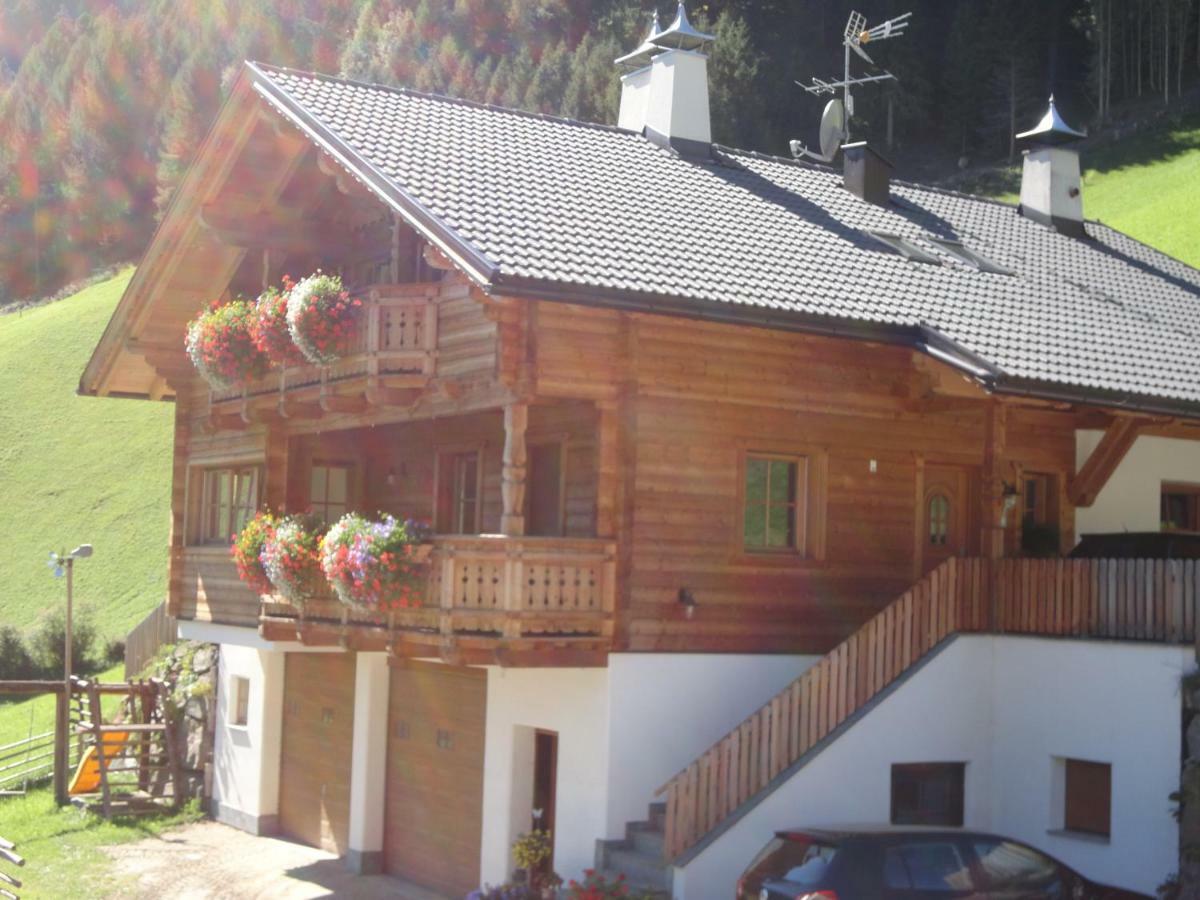 Pichlerhof Lägenhet Fundres Exteriör bild